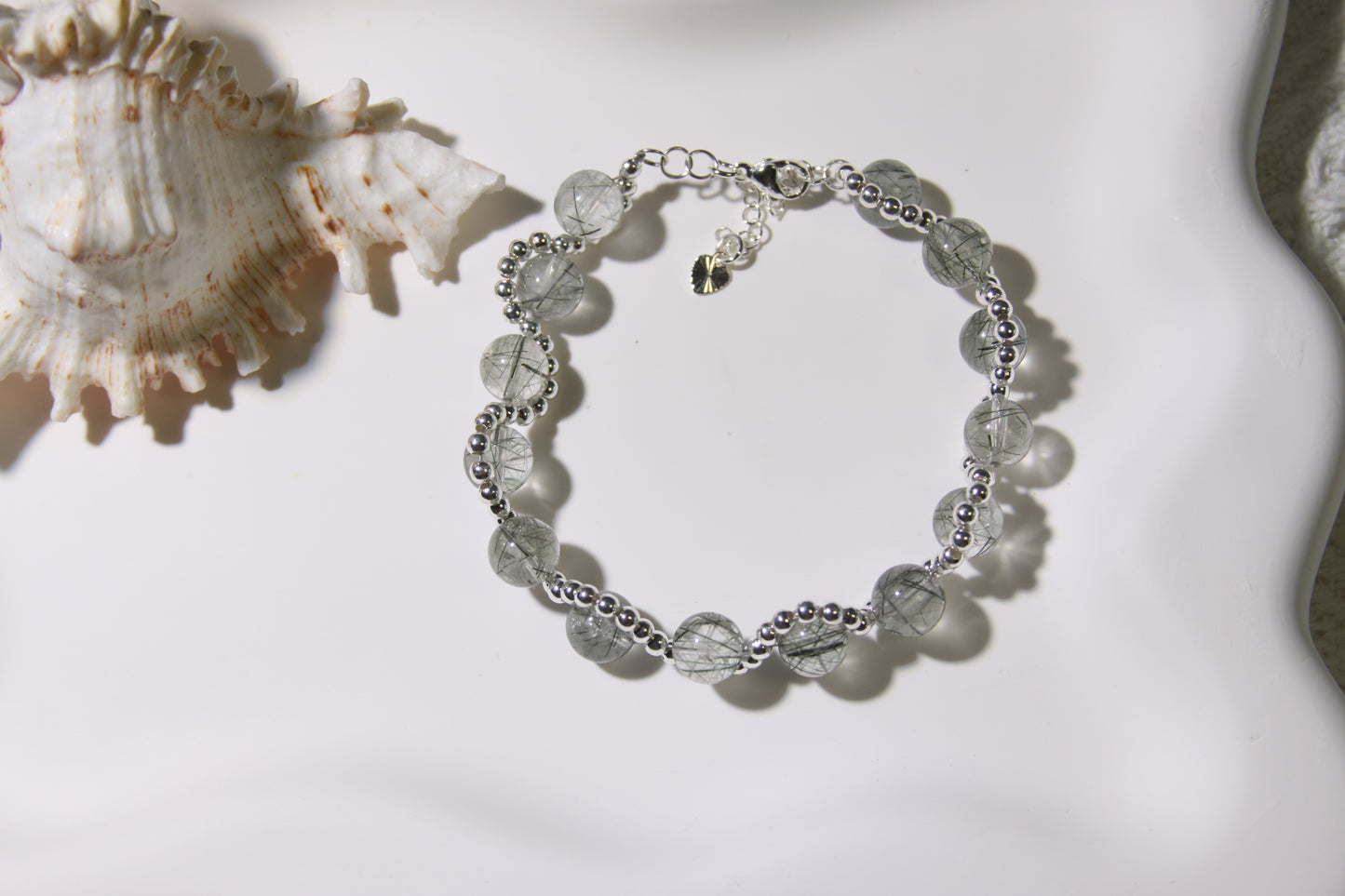 Green Rutilated Quartz Harmony Bracelet: Nature's Elegance[Green Rutilated Quartz]