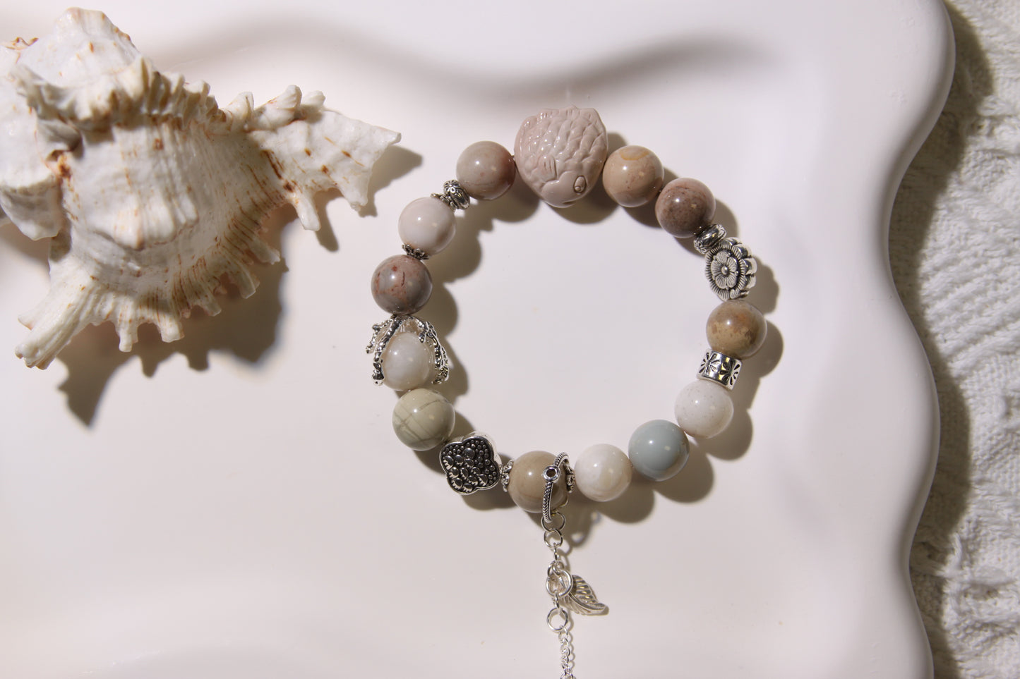 Sands of Serenity Bracelet[Alaschan Agate]