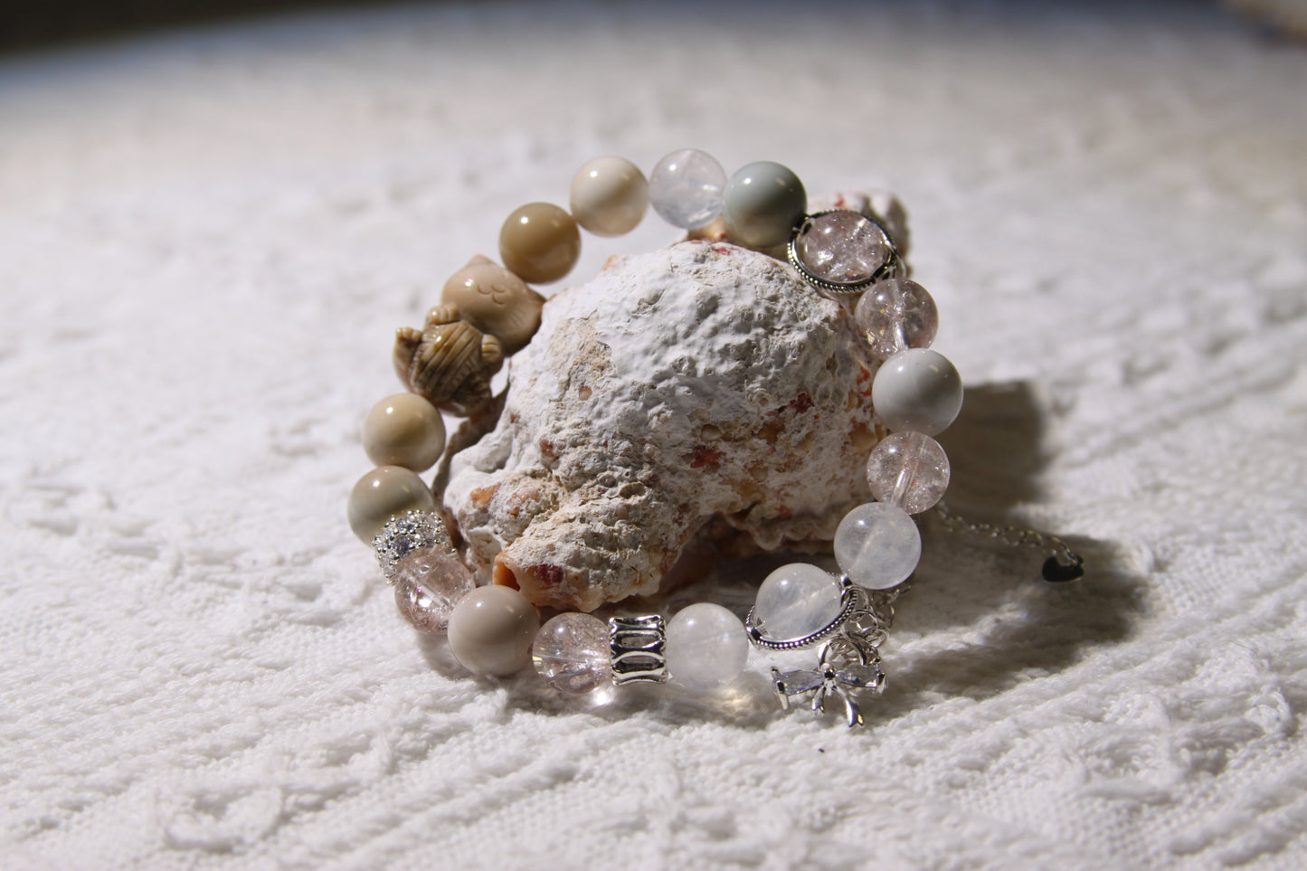 Celestial Harmony Bracelet: A Journey Through Earth and Sky[Alaschan Agate, Pink Apatite, Blue Moonstone]